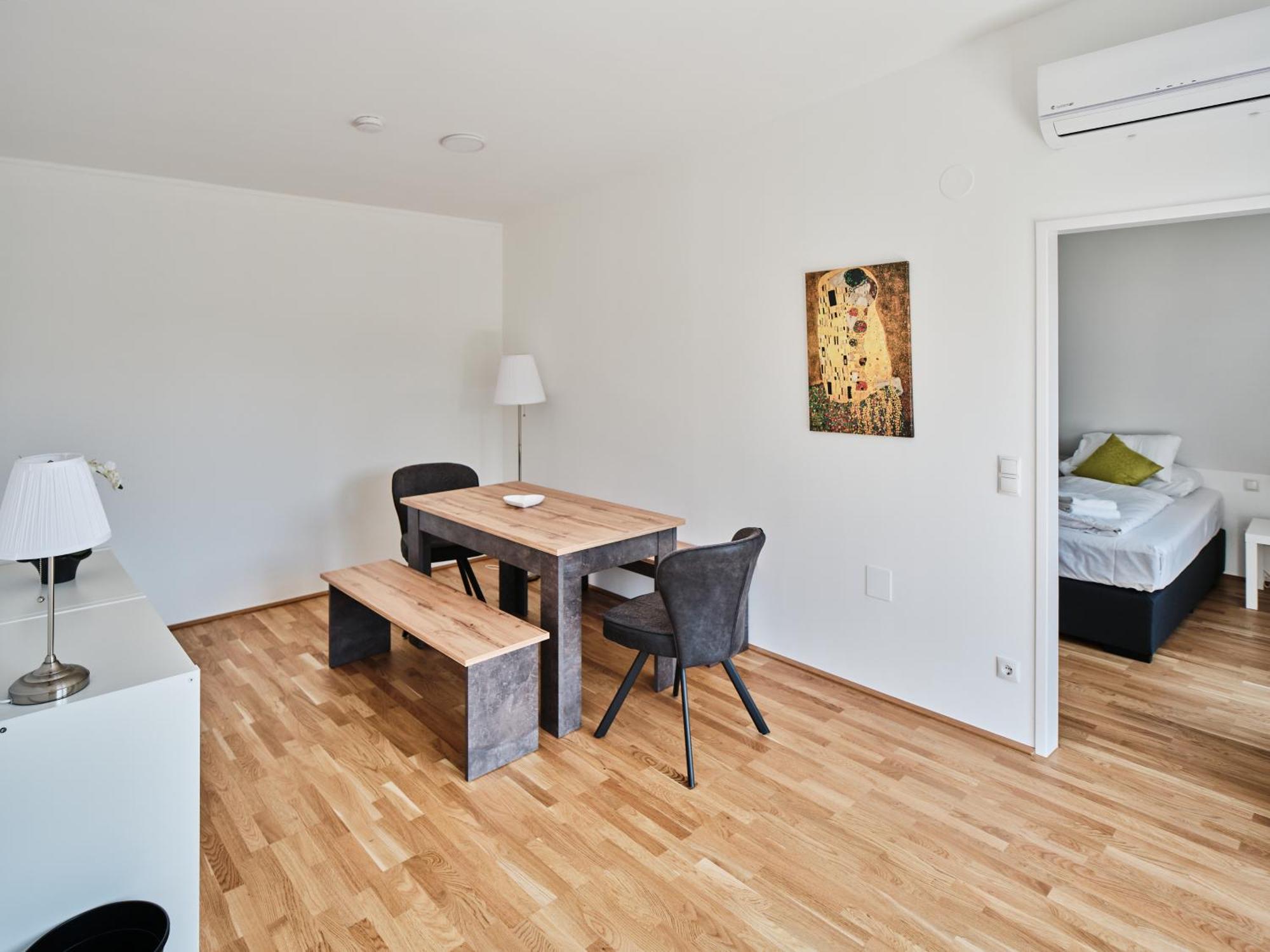 Next To Schoenbrunnpalace Close To Public Transport - Myschoenbrunn Appartamento *