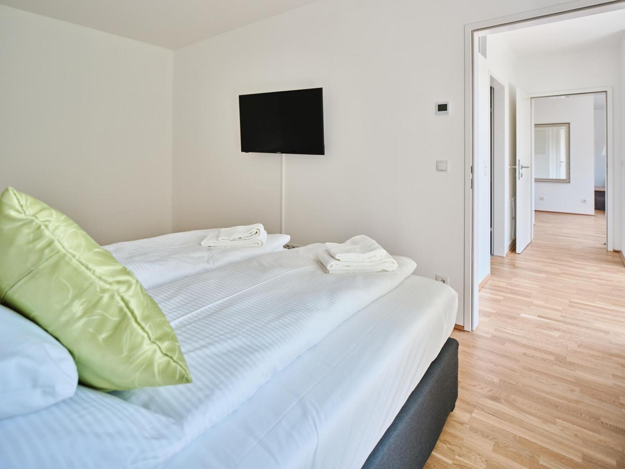 Next To Schoenbrunnpalace Close To Public Transport - Myschoenbrunn Viena